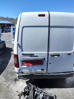 Foto de PORTON TRASERO IZQUIERDO FORD TRANSIT CONNECT (TC7) 1.8 TDCi CAT (90 CV / 66 KW) foto 2