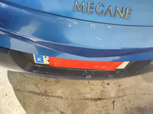 Foto de REFUERZO PARAGOLPES TRASERO RENAULT MEGANE II BERLINA 5P 1.5 dCi Diesel (101 CV / 74 KW)
