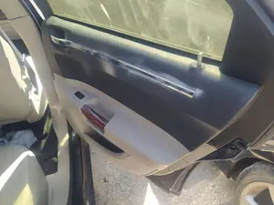 Foto de CERRADURA PUERTA TRASERA DERECHA CHRYSLER 300C (LE/LX) 3.0 CRD CAT (218 CV / 160 KW) referencia 04575893AB