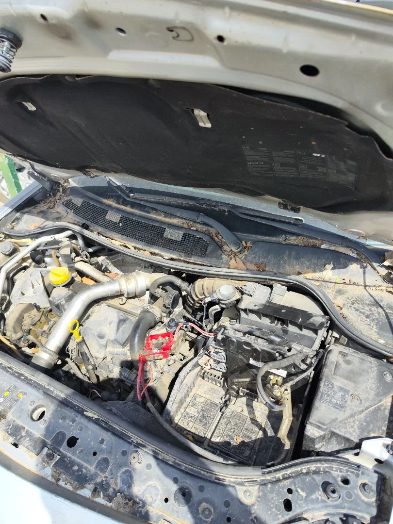Foto de ARTICULACION LIMPIA DELANTERA RENAULT MEGANE II GRANDTOUR 1.5 dCi Diesel CAT (86 CV / 63 KW)