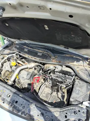 Foto de ARTICULACION LIMPIA DELANTERA RENAULT MEGANE II GRANDTOUR 1.5 dCi Diesel CAT (86 CV / 63 KW)