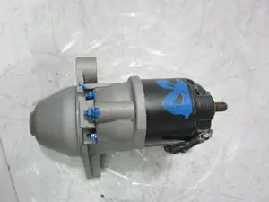 Foto de MOTOR ARRANQUE OPEL ASTRA H BERLINA referencia 950080050 foto 2