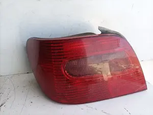Foto de PILOTO TRASERO IZQUIERDO CITROEN XSARA COUPE referencia G2534