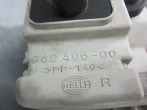 Foto de FARO DERECHO VOLKSWAGEN POLO III (6N1) 1.4 16V (101 CV / 74 KW) referencia 96249600 foto 3