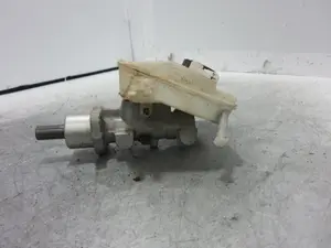 Foto de BOMBA FRENO PEUGEOT 206 1.6 16V CAT (109 CV / 80 KW) referencia 03350884271