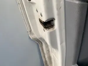 Foto de CERRADURA PUERTA DELANTERA IZQUIERDA VOLKSWAGEN CRAFTER FURGÓN (2E) 2.5 TDI DPF (109 CV / 80 KW) referencia 2E1837015A