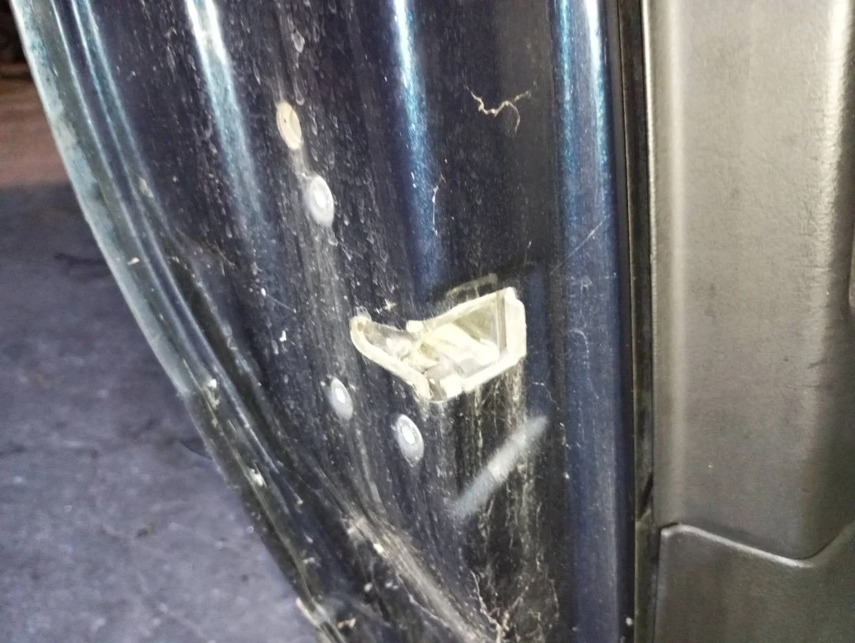 Foto de CERRADURA PUERTA DELANTERA IZQUIERDA PEUGEOT 307 CC CABRIO-COUPÉ (S2)