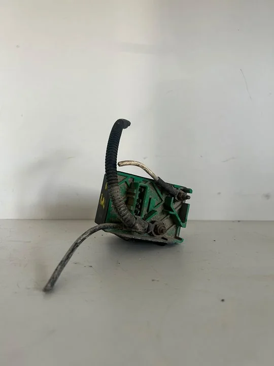 Foto de CAJA PRECALENTAMIENTO CITROEN XSARA BERLINA referencia PSA 9639912580