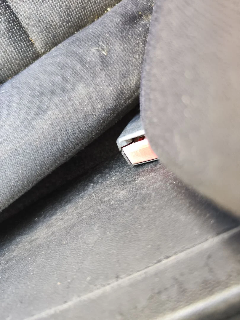 Foto de PRETENSOR AIRBAG IZQUIERDO BMW SERIE 3 BERLINA (E90) 2.0 16V Diesel (163 CV / 120 KW)