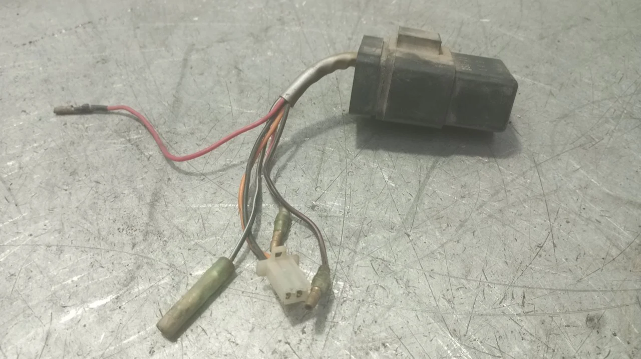 Foto de NO IDENTIFICADO YAMAHA JOG RR 49 .00 cc (2.74 cv 2.0 kw a 7000 rpm ) referencia 3SL10