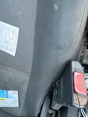 Foto de ENGANCHE CINTURON TRASERO IZQUIERDO OPEL MERIVA 1.6 16V (101 CV / 74 KW)