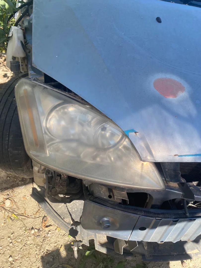 Foto de FARO DERECHO FORD FOCUS C-MAX (CAP)(2003) 1.6 TDCi CAT (109 CV / 80 KW)