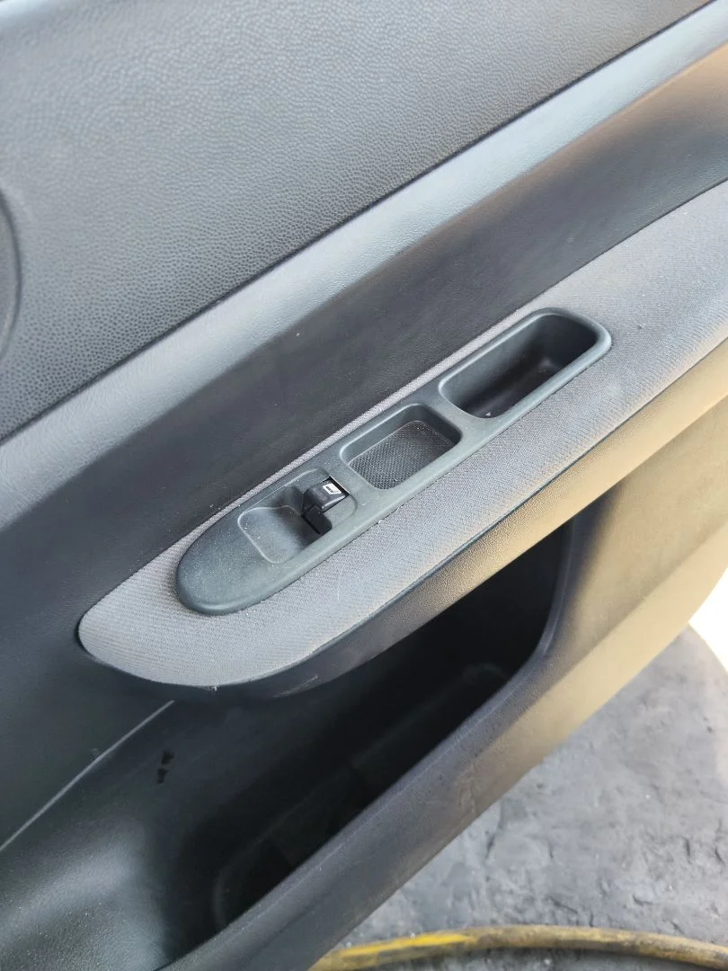 Foto de MANDO ELEVALUNAS DELANTERO DERECHO PEUGEOT 307 (S1)(04.2001) 1.6 16V CAT (109 CV / 80 KW)