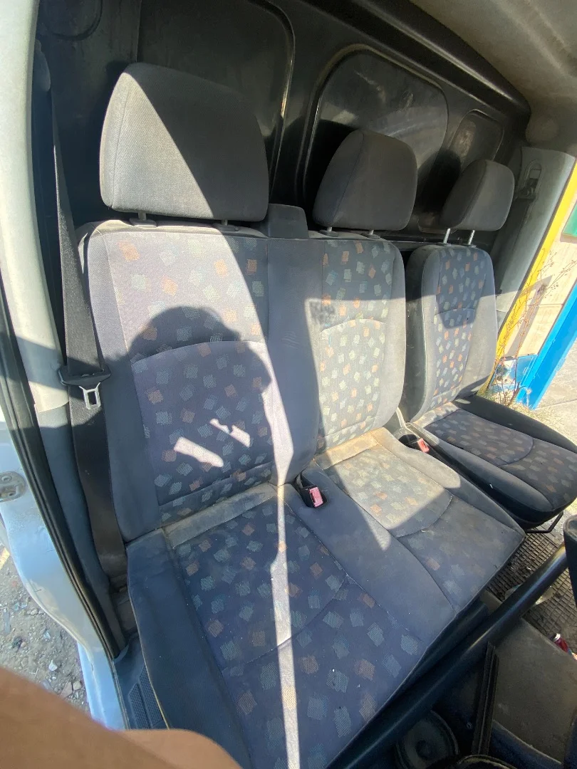 Foto de ASIENTO DELANTERO DERECHO MERCEDES-BENZ VITO FURGÓN (639) 2.1 CDI CAT (109 CV / 80 KW)