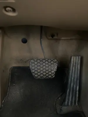 Foto de PEDAL FRENO BMW SERIE X3 (E83) 2.0 Turbodiesel CAT (177 CV / 130 KW)