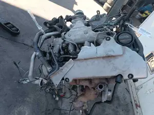 Foto de MOTOR COMPLETO PEUGEOT 607 (S1)(12.2000) referencia 4HX foto 4