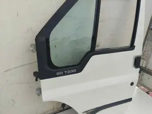 Foto de PUERTA DELANTERA IZQUIERDA FORD TRANSIT FURGÓN MEDIO (FY) 2.4 TDE CAT (90 CV / 66 KW) foto 9
