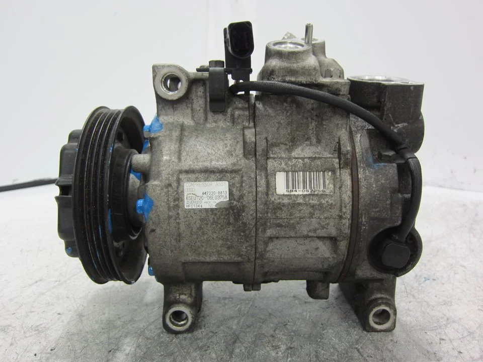 Foto de COMPRESOR AIRE ACONDICIONADO AUDI A6 AVANT (4B5) referencia 4472208813