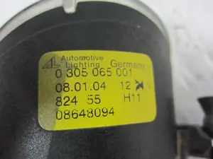 Foto de FARO ANTINIEBLA IZQUIERDO VOLVO S40 BERLINA 2.5 20V Turbo CAT (220 CV / 162 KW) referencia 0305065001 foto 2