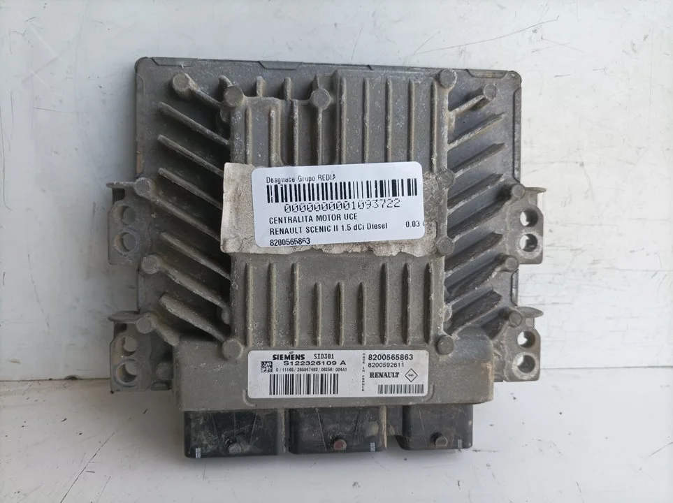 Foto de CENTRALITA MOTOR UCE RENAULT SCENIC II (JM) referencia 8200565863