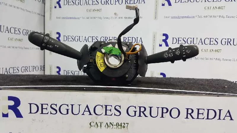 Foto de MANDO MULTIFUNCION ALFA ROMEO 147 (190) referencia 08301450405