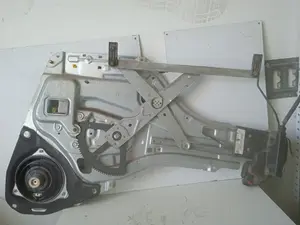Foto de ELEVALUNAS DELANTERO IZQUIERDO KIA SPORTAGE (KM) 2.0 CAT (141 CV / 104 KW) referencia 834701F010 foto 4