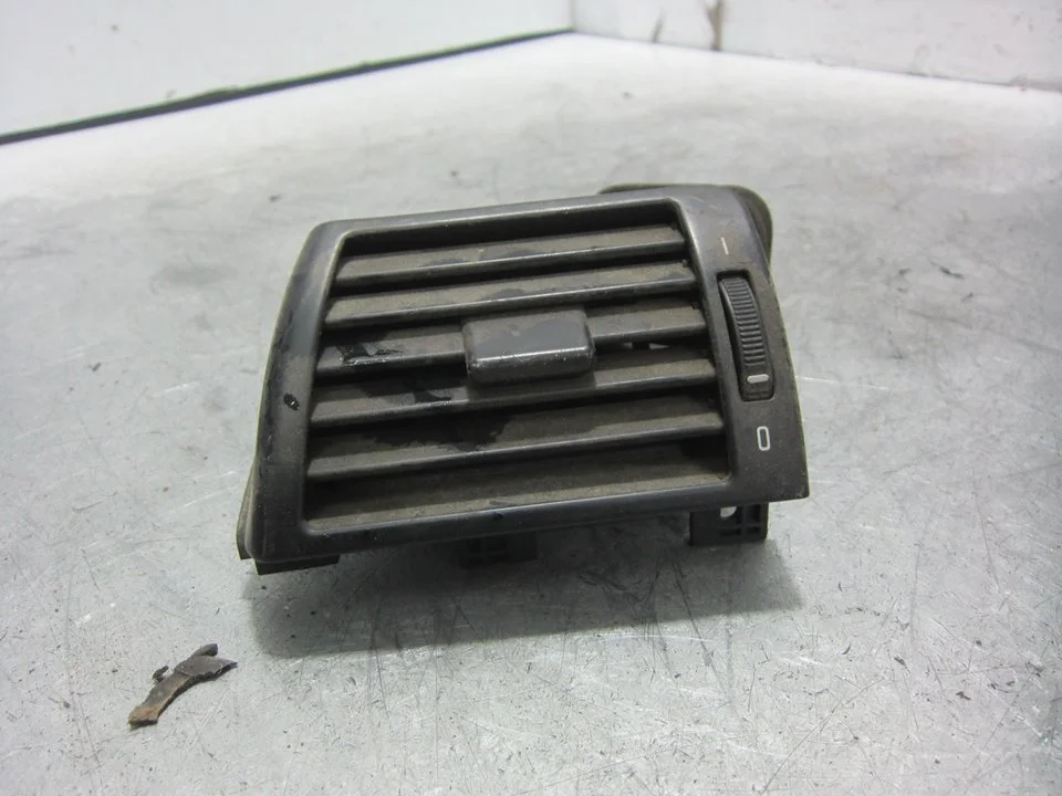 Foto de NO IDENTIFICADO BMW SERIE 3 BERLINA (E46) 3.0 24V Turbodiesel CAT (184 CV / 135 KW) referencia 64228361897