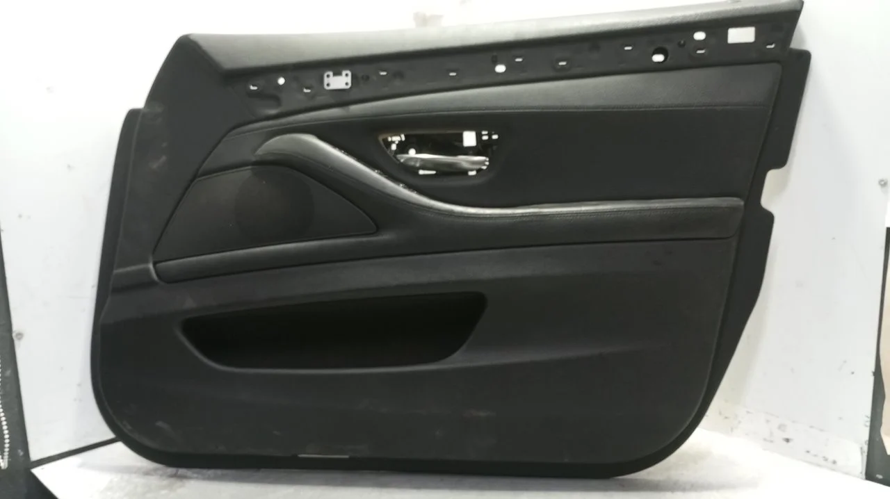 Foto de GUARNECIDO PUERTA DELANTERA DERECHA BMW SERIE 5 TOURING (F11) 2.0 Turbodiesel (184 CV / 135 KW) referencia 917175600