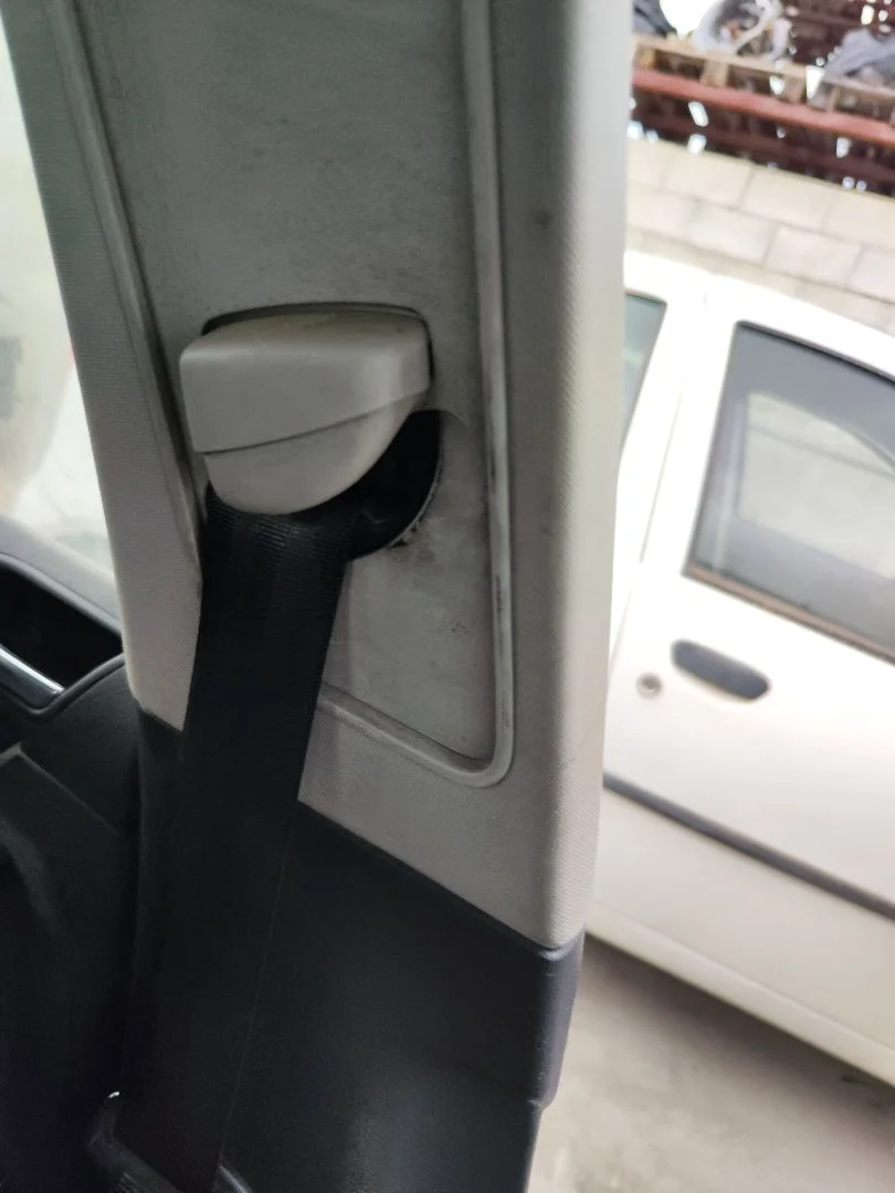 Foto de CINTURON SEGURIDAD DELANTERO IZQUIERDO VOLKSWAGEN GOLF V (1K1)(10.2003) 1.4 16V TSI (170 CV / 125 KW) referencia 1K4857705ARFKZ
