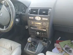 Foto de MANDO CALEFACCION / AIRE ACONDICIONADO FORD MONDEO BERLINA (GE) 2.0 TDCi CAT (131 CV / 96 KW) referencia 1365749