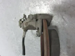 Foto de PINZA DE FRENO TRASERA IZQUIERDA AUDI A4 BERLINA (8E) 2.0 TDI (140 CV / 103 KW) referencia 8E0615423G foto 3