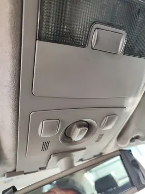 Foto de LUZ INTERIOR AUDI A8 (D2) 4.2 V8 40V (310 CV / 228 KW)