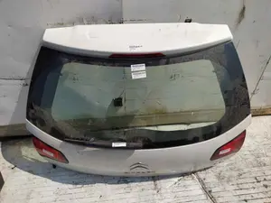 Foto de BRAZO LIMPIA TRASERO CITROEN C3 1.4 HDi (68 CV / 50 KW) foto 2
