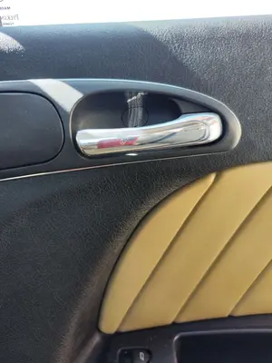 Foto de MANETA INTERIOR TRASERA DERECHA ALFA ROMEO 156 SPORTWAGON 2.4 JTD CAT (175 CV / 129 KW) referencia 0156016996