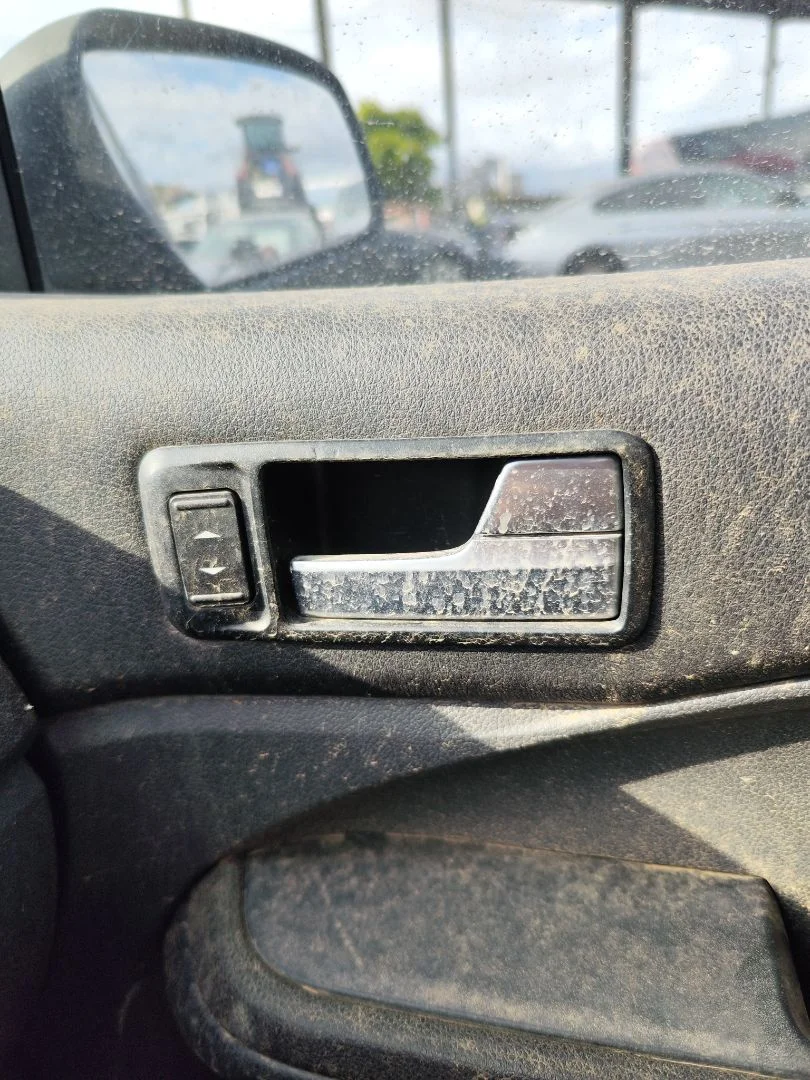 Foto de MANDO ELEVALUNAS DELANTERO DERECHO FORD FOCUS C-MAX (CAP)(2003) 1.6 TDCi CAT (109 CV / 80 KW)