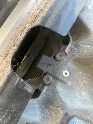 Foto de CERRADURA CAPO SAAB 9-3 BERLINA 1.9 TiD CAT (150 CV / 110 KW)