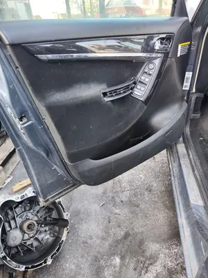 Foto de GUARNECIDO PUERTA DELANTERA IZQUIERDA CITROEN GRAND C4 PICASSO 1.6 16V HDi FAP (109 CV / 80 KW)