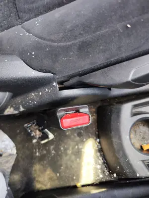 Foto de PRETENSOR AIRBAG IZQUIERDO CITROEN GRAND C4 PICASSO 1.6 16V HDi FAP (109 CV / 80 KW)
