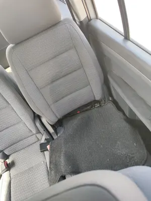 Foto de ASIENTOS TRASERO IZQUIERDO VOLKSWAGEN TOURAN (1T1) 1.9 TDI (105 CV / 77 KW)