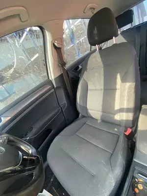 Foto de ASIENTO DELANTERO DERECHO VOLKSWAGEN GOLF VII (5G1/BE1) 1.4 16V TSI (122 CV / 90 KW)