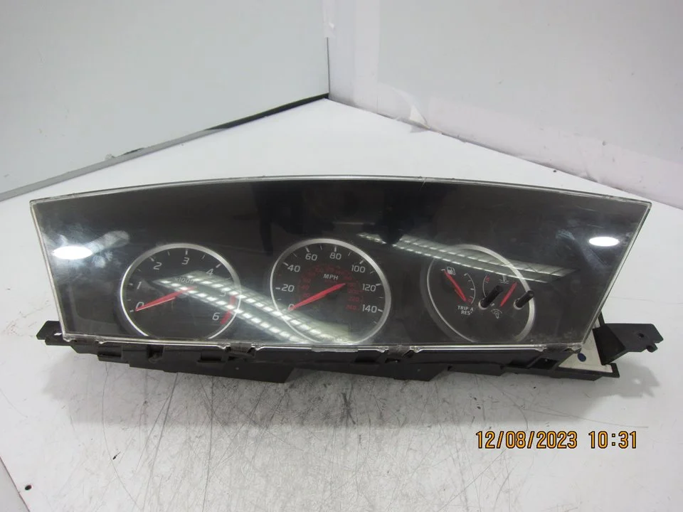 Foto de CUADRO INSTRUMENTOS NISSAN PRIMERA BERLINA (P12) 2.2 16V Turbodiesel CAT (126 CV / 93 KW) referencia AV719