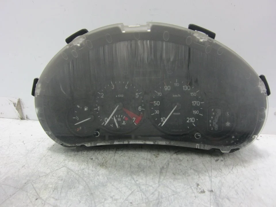 Foto de CUADRO INSTRUMENTOS PEUGEOT 206 1.6 16V CAT (109 CV / 80 KW) referencia 9648836780