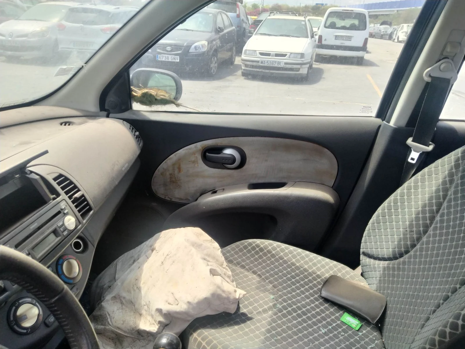 Foto de MANETA INTERIOR DELANTERA DERECHA NISSAN MICRA (K12E) 1.2 CAT (65 CV / 48 KW)