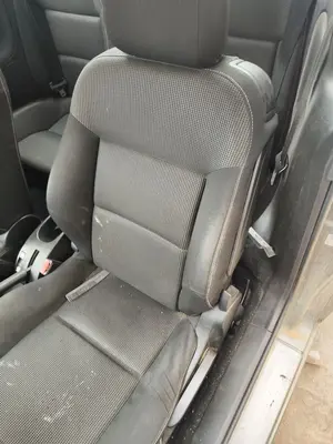 Foto de ASIENTO DELANTERO IZQUIERDO PEUGEOT 207 CC CABRIO-COUPÉ 1.6 16V (120 CV / 88 KW) foto 2