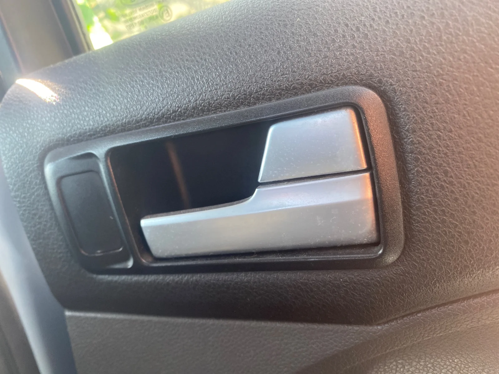Foto de MANETA INTERIOR TRASERA DERECHA FORD FOCUS C-MAX (CAP)(2003) 1.6 TDCi CAT (109 CV / 80 KW)