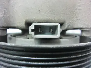Foto de COMPRESOR AIRE ACONDICIONADO FORD FIESTA BERLINA (DX) 1.3 CAT (60 CV / 44 KW) referencia 96FW19D629AE foto 2
