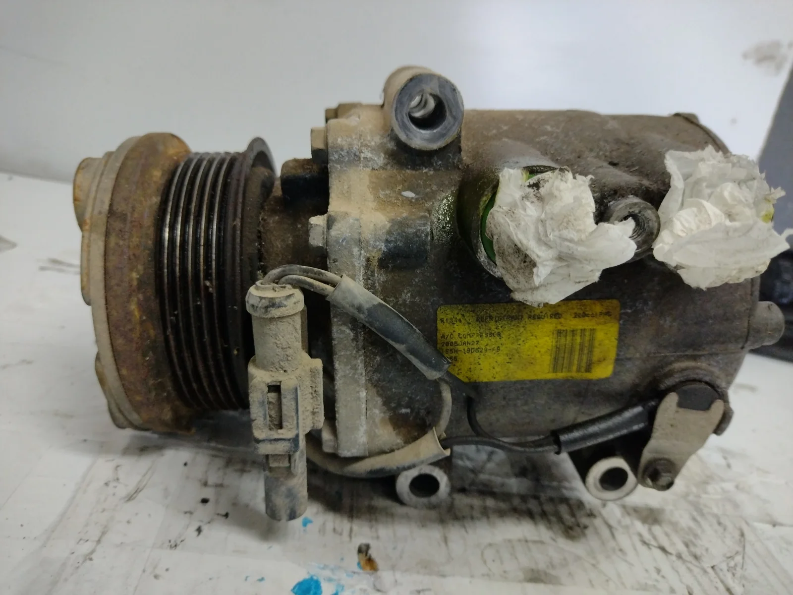 Foto de COMPRESOR AIRE ACONDICIONADO FORD KA (CCQ) 1.3 CAT (69 CV / 51 KW) referencia 1S5H19D629FB