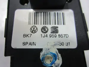 Foto de MANDO ELEVALUNAS DELANTERO IZQUIERDO SEAT TOLEDO (1M2) referencia 1J4959857D foto 2