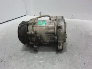 Foto de COMPRESOR AIRE ACONDICIONADO VOLKSWAGEN POLO III (6N1) referencia 6N0820803A foto 7