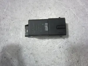 Foto de CAJA PRECALENTAMIENTO PEUGEOT 207 1.4 HDi FAP (68 CV / 50 KW) referencia 9802424080